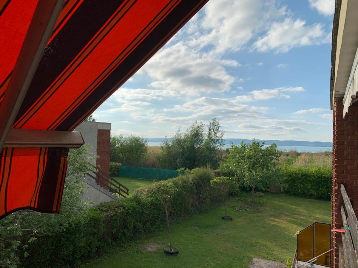 Balatonic Apartman Zamárdi Exteriér fotografie